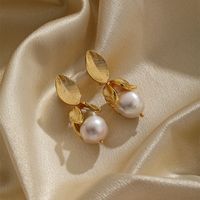 1 Pair Simple Style Leaf Plating Inlay Copper Pearl 18k Gold Plated Drop Earrings main image 2