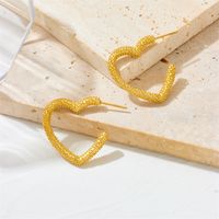 1 Pair Lady Heart Shape Plating Stainless Steel 18K Gold Plated Hoop Earrings main image 1