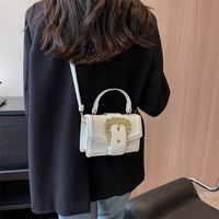 Women's Medium Pu Leather Solid Color Streetwear Square Magnetic Buckle Shoulder Bag Handbag Crossbody Bag main image 5