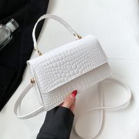 Women's Medium Pu Leather Solid Color Classic Style Square Magnetic Buckle Shoulder Bag Crossbody Bag Square Bag sku image 2