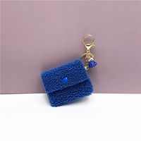 Elegant Vintage Style Solid Color Metal Fleece Unisex Bag Pendant Keychain sku image 3