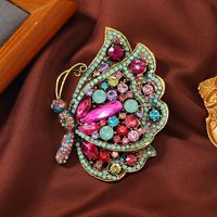 Retro Butterfly Alloy Inlay Rhinestones Women's Brooches main image 1