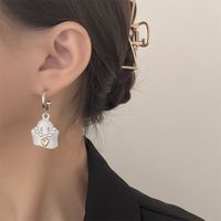 1 Pair Simple Style Heart Shape Inlay Alloy Pearl Drop Earrings main image 5