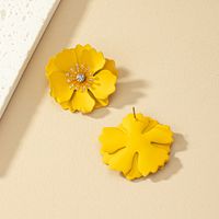1 Pair Simple Style Flower Inlay Iron Rhinestones Ear Studs main image 5