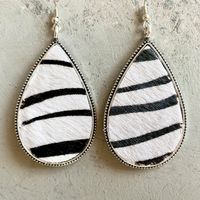 1 Pair Ethnic Style Leopard Printing Alloy Leather Drop Earrings main image 5