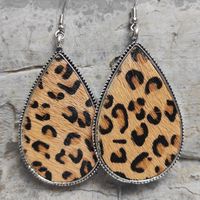 1 Pair Ethnic Style Leopard Printing Alloy Leather Drop Earrings sku image 4