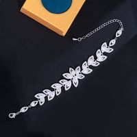 Süss Glänzend Sprühen Blume Schneeflocke Messing Überzug Inlay Zirkon Weißgold Plattiert Überzogen Mit Rhodium Armbänder main image 7