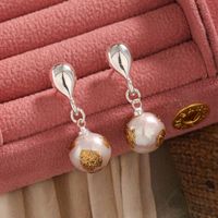 1 Pair Simple Style Round Plating Freshwater Pearl 18k Gold Plated Drop Earrings main image 8