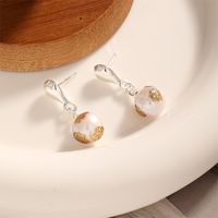 1 Pair Simple Style Round Plating Freshwater Pearl 18k Gold Plated Drop Earrings main image 4