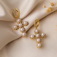 1 Pair Simple Style Commute Cross Plating Inlay Copper Artificial Pearls Zircon 18k Gold Plated Drop Earrings main image 3