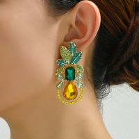 Elegant Luxurious Lady Leaf Alloy Inlay Artificial Gemstones Women's Earrings main image 2