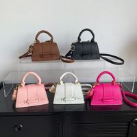 Women's All Seasons Pu Leather Solid Color Vintage Style Square Magnetic Buckle Handbag main image 1