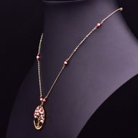 Retro Shell Copper Plating Inlay Pearl 18k Gold Plated Pendant Necklace sku image 1