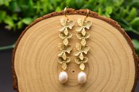 1 Pair Retro Flower Plating Freshwater Pearl Copper 18k Gold Plated Drop Earrings main image 4