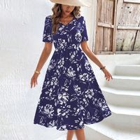 Femmes Robe Régulière Décontractée Élégant Style Simple Col En V Impression Manche Courte Fleur Robe Mi-longue Vacances Du Quotidien Rue main image 6