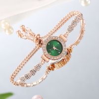 Classic Style Solid Color Telescopic Rope Quartz Women's Watches main image 1