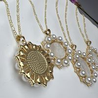 Einfacher Stil Runden Kupfer Inlay Perle Halskette Mit Anhänger main image 5