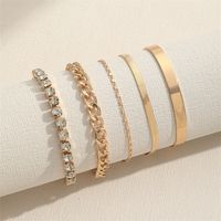 Simple Style Solid Color Alloy Iron Inlay Rhinestones Women's Bracelets main image 6