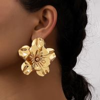 1 Pair Classical Flower Plating Alloy 14k Gold Plated Ear Studs main image 1