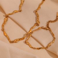 Vintage-stil Einfarbig Rostfreier Stahl Überzug 18 Karat Vergoldet Armbänder Halskette main image 4