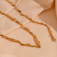 Vintage-stil Einfarbig Rostfreier Stahl Überzug 18 Karat Vergoldet Armbänder Halskette main image 3