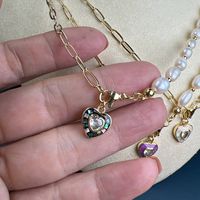 Simple Style Heart Shape Freshwater Pearl Shell Copper Plating Inlay Zircon 18k Gold Plated Women's Pendant Necklace main image 3