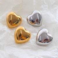 1 Pair Retro Heart Shape Plating Stainless Steel Ear Studs main image 5