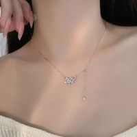 Simple Style Flower Sterling Silver Inlay Zircon Pendant Necklace main image 5