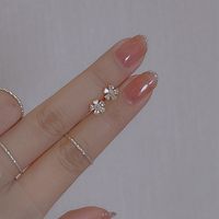 1 Pair Sweet Simple Style Flower Plating Inlay Copper Zircon Gold Plated Silver Plated Ear Studs main image 6