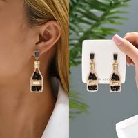 1 Pair Retro Luxurious Wine Bottle Plating Hollow Out Inlay Zinc Alloy Artificial Pearls Rhinestones Drop Earrings main image 8