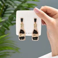1 Pair Retro Luxurious Wine Bottle Plating Hollow Out Inlay Zinc Alloy Artificial Pearls Rhinestones Drop Earrings main image 5