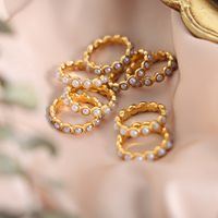 Elegante Dame Barock Stil Geometrische Titanstahl-beschichtung Inlay Künstliche Perlen 18k Vergoldete Ringe main image 9