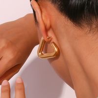 1 Pair Basic Simple Style Classic Style Triangle Plating Stainless Steel 18k Gold Plated Earrings main image 2