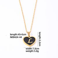 304 Stainless Steel Gold Plated Simple Style Plating Inlay Letter Heart Shape Shell Pendant Necklace sku image 12