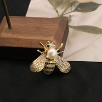 Elegant Retro Flower Alloy Plating Inlay Freshwater Pearl Women's Brooches 1 Piece sku image 10