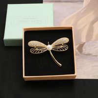 Elegant Retro Flower Alloy Plating Inlay Freshwater Pearl Women's Brooches 1 Piece sku image 2