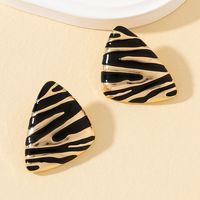 1 Pair Lady Streetwear Zebra Plating Alloy Gold Plated Ear Studs main image 2
