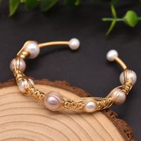 Wholesale Retro Flower Copper Plating Inlay 18K Gold Plated Pearl Bangle main image 1