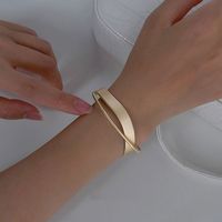 Elegant Streetwear Irregular Copper Plating Cuff Bracelets main image 1