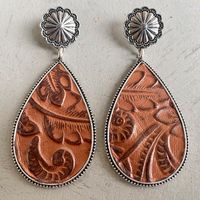 1 Pair Retro Flower Alloy Leather Drop Earrings main image 1