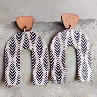 1 Pair Lady Streetwear U Shape Geometric Wood Drop Earrings main image 5