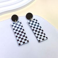 1 Pair Simple Style Streetwear Geometric Flower Arylic Drop Earrings sku image 3