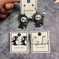 1 Pair Punk Halloween Pattern Skull Ghost Wood Earrings main image 1