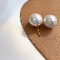 1 Pair Elegant Lady Geometric Plating Imitation Pearl Ear Studs sku image 5