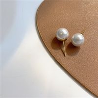 1 Pair Elegant Lady Geometric Plating Imitation Pearl Ear Studs sku image 2