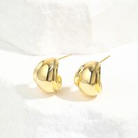 1 Pair Simple Style C Shape Solid Color Plating Brass Ear Studs main image 1