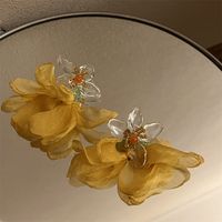 1 Pair Romantic Flower Plating Arylic Cloth Copper Drop Earrings main image 1