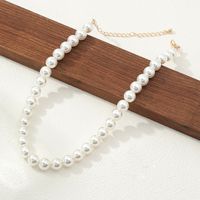 Nordic Style Solid Color Imitation Pearl Alloy Women's Necklace main image 5