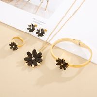 Titanium Steel 18K Gold Plated Casual Plating Daisy Jewelry Set main image 5