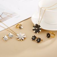 Titanium Steel 18K Gold Plated Casual Plating Daisy Jewelry Set main image 4